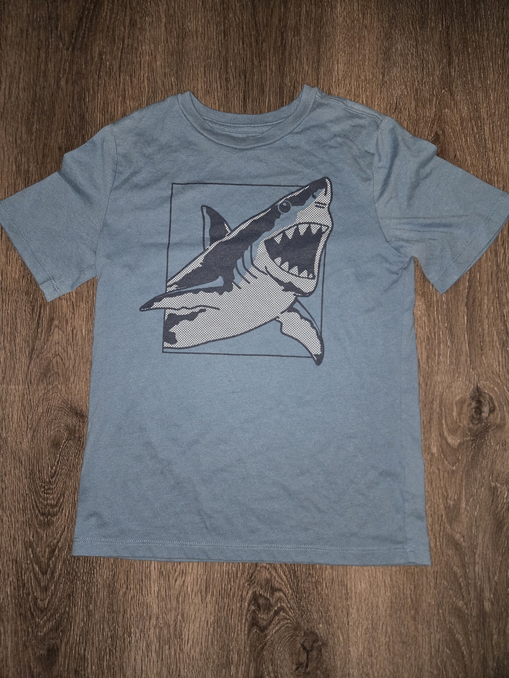 365 Kids Boys Shark Graphic Tee Size 10